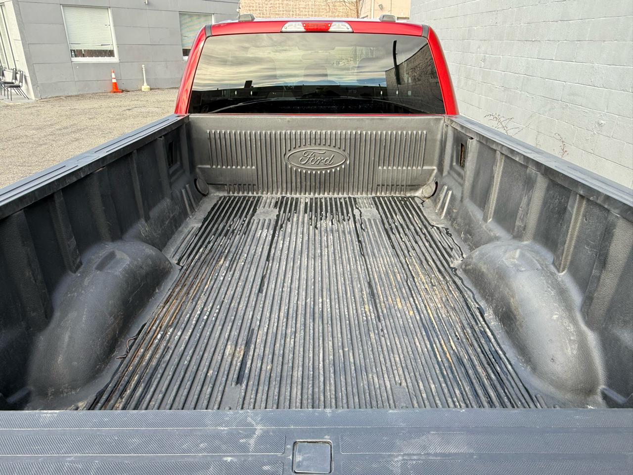 Ford F-150 XLT 4WD SuperCab 8' Box 2021