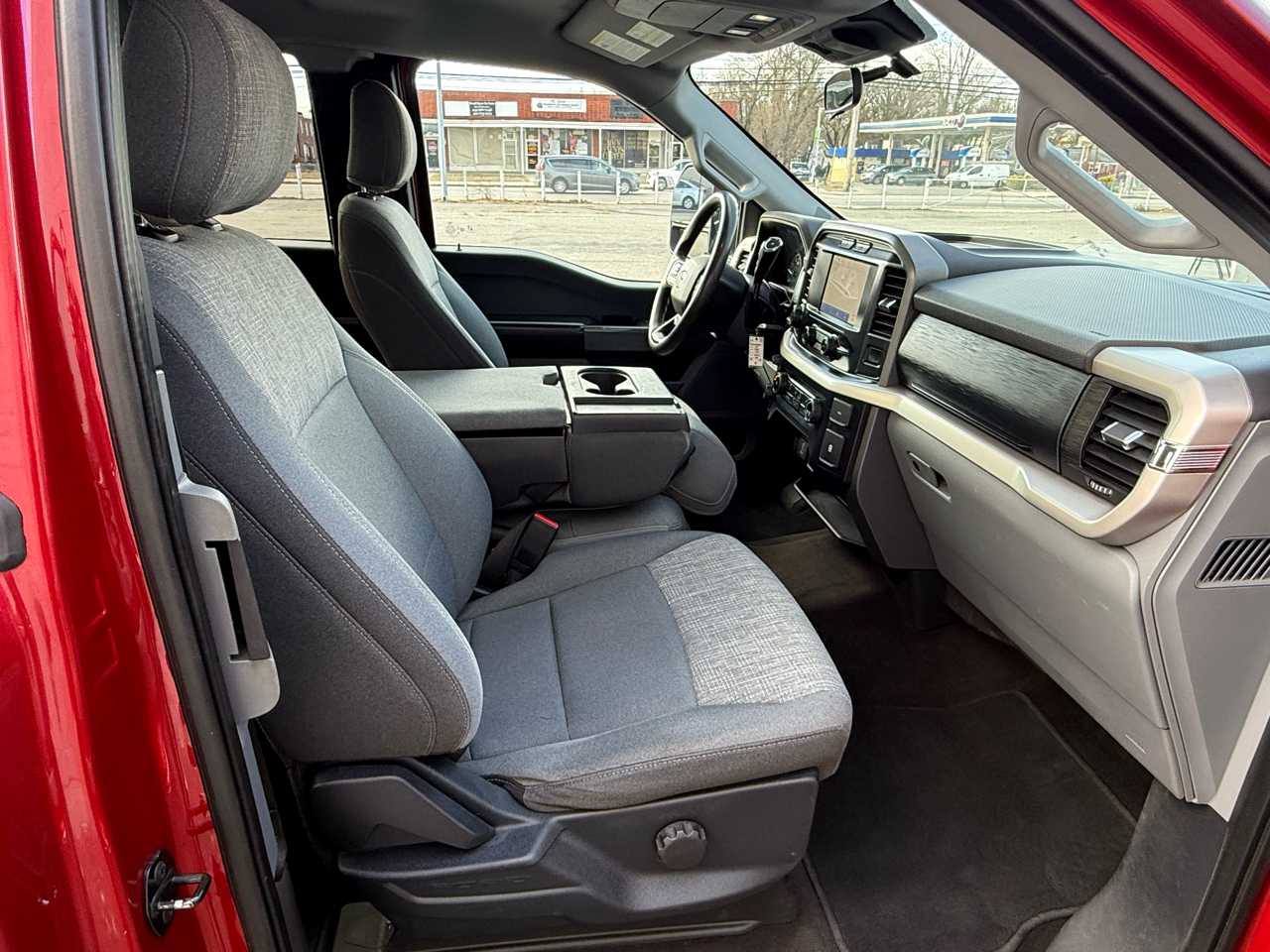 Ford F-150 XLT 4WD SuperCab 8' Box 2021