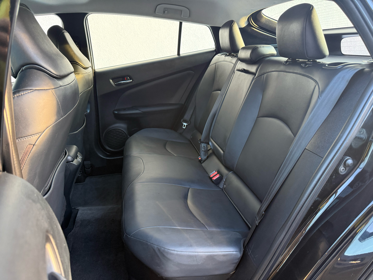 Toyota Prius XLE (Natl) 2021