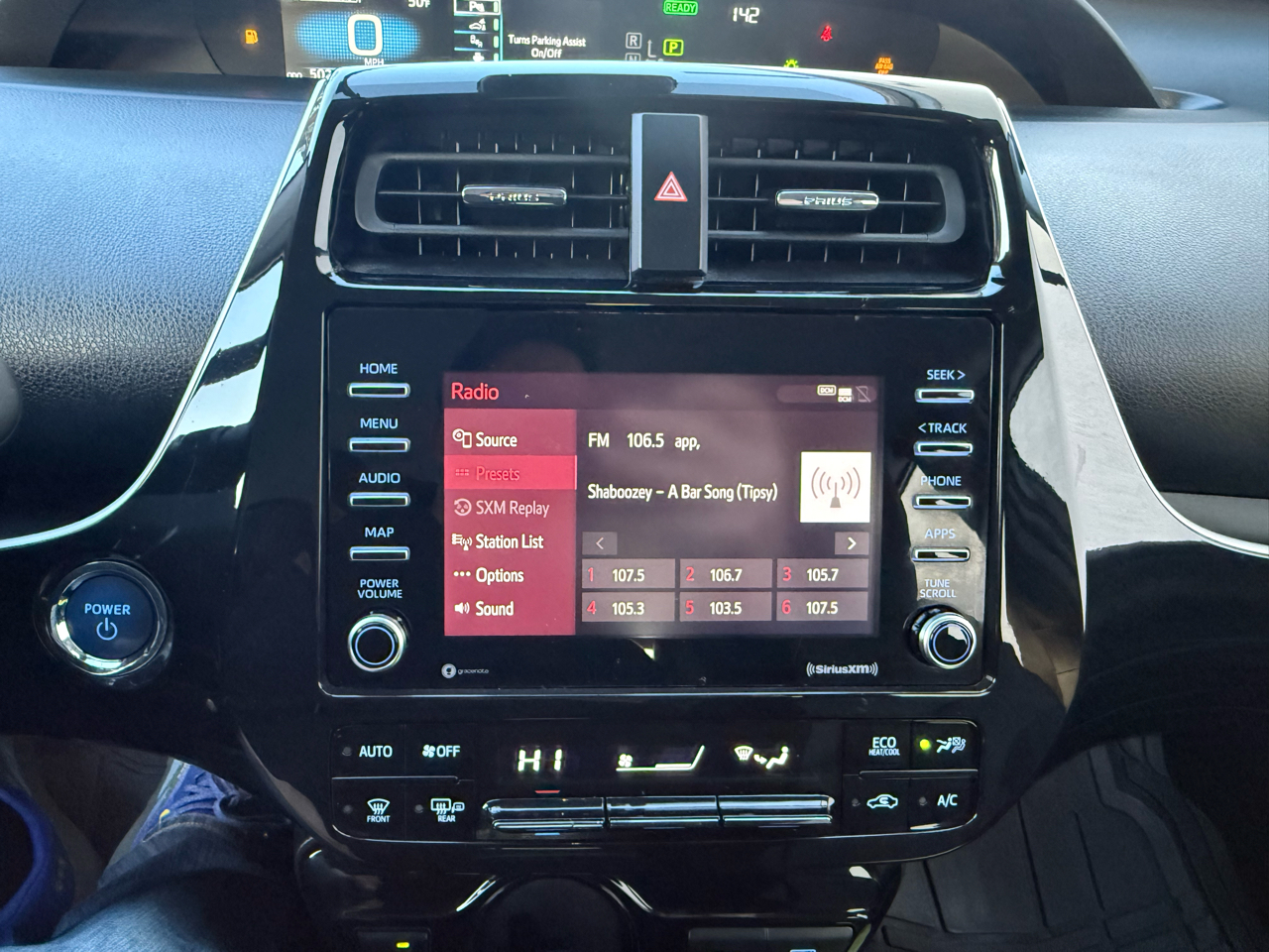 Toyota Prius XLE (Natl) 2021