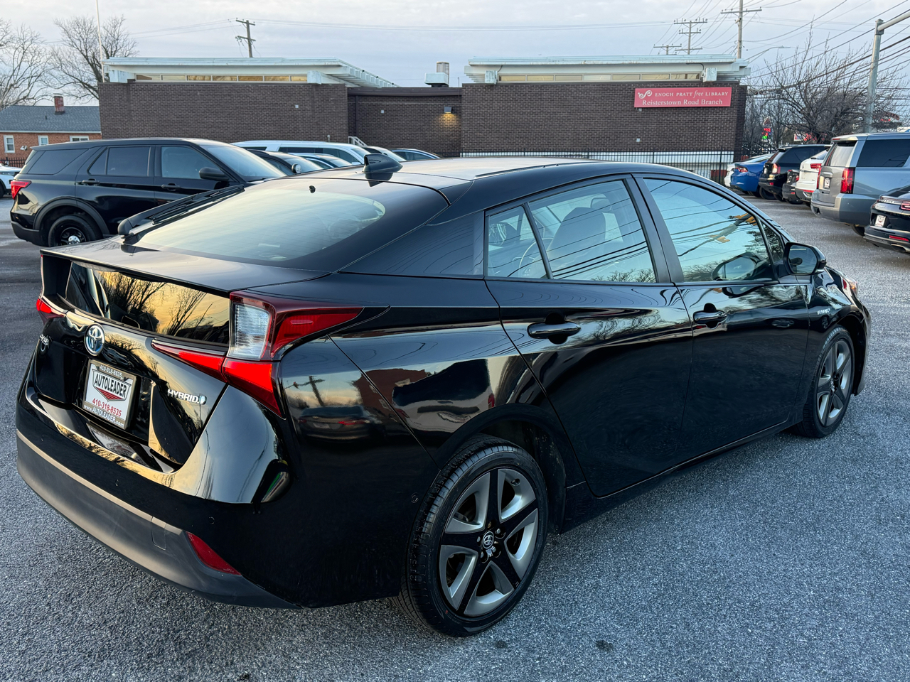 Toyota Prius XLE (Natl) 2021