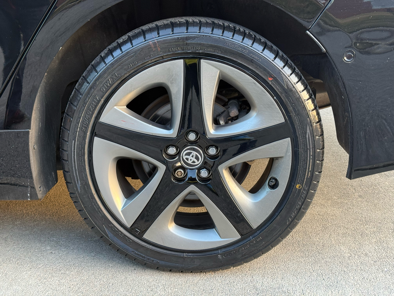 Toyota Prius XLE (Natl) 2021