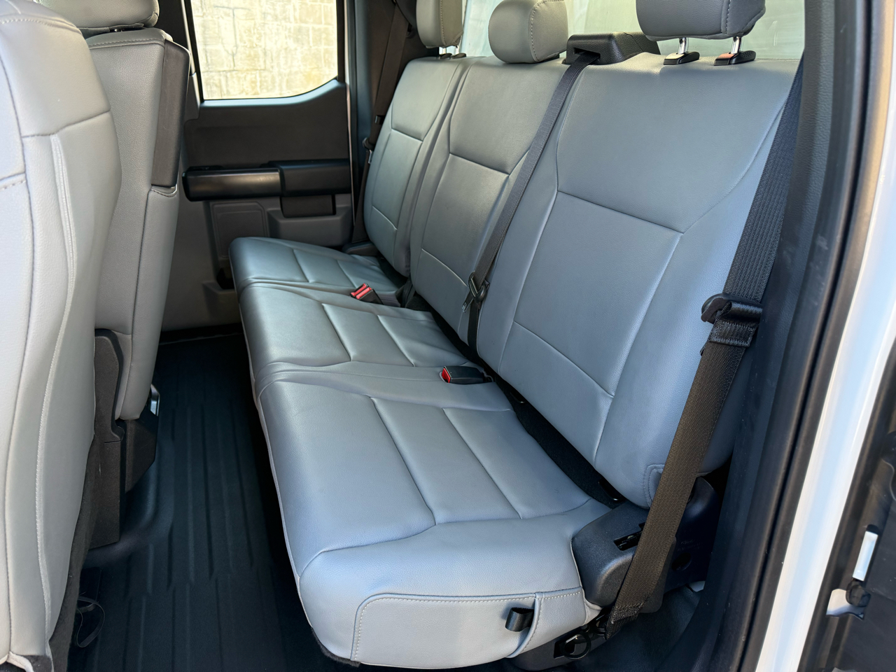 Ford F-150 XLT 2WD SuperCab 8' Box 2022