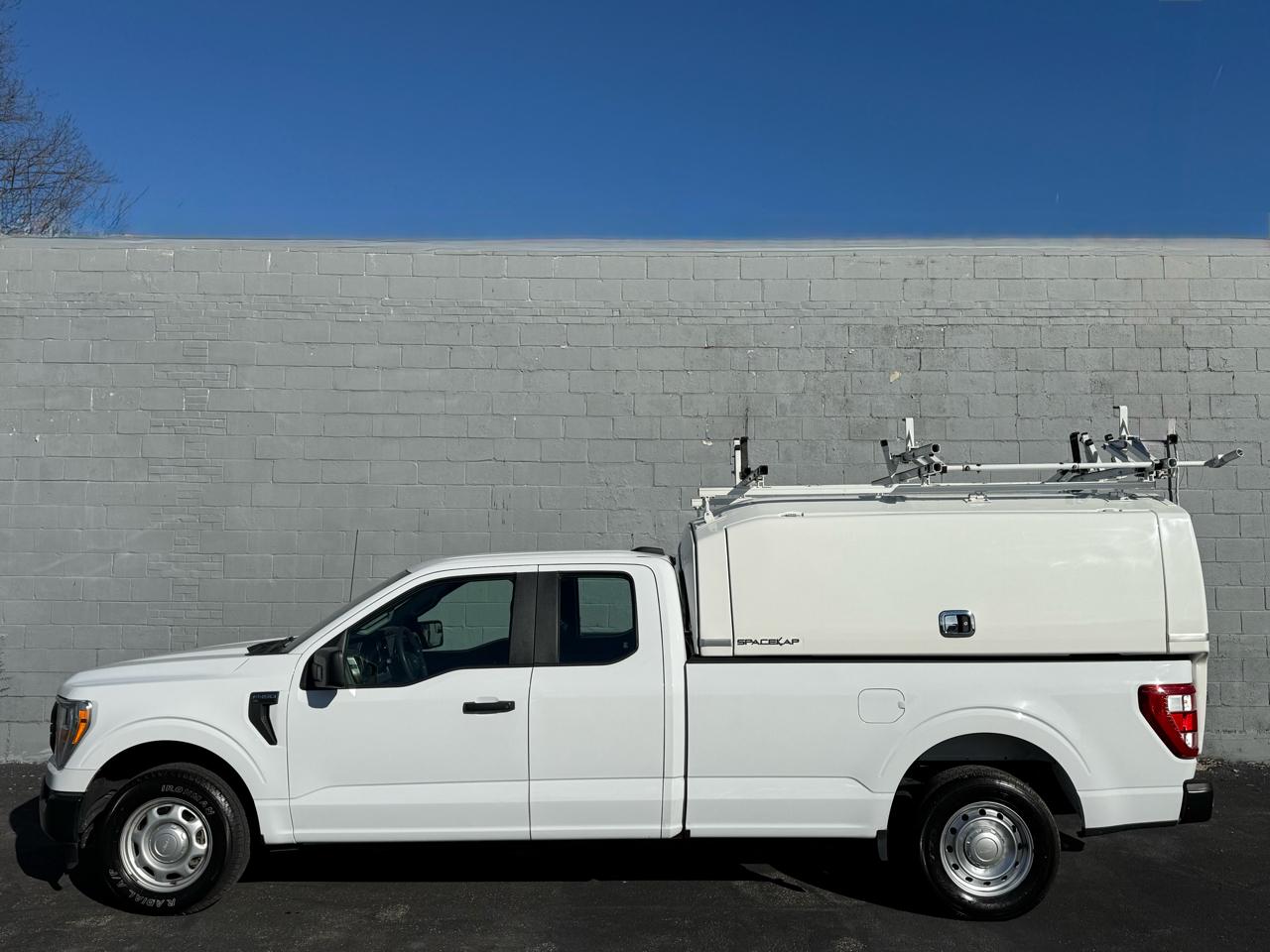 Ford F-150 XLT 2WD SuperCab 8' Box 2022