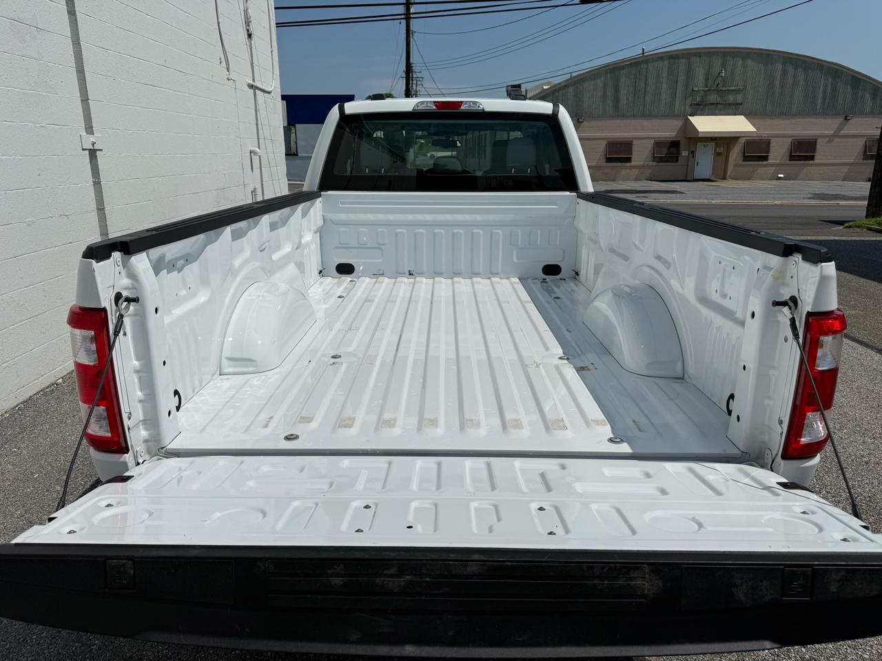 Ford F-150 XL SuperCab Long Box 2WD 2022