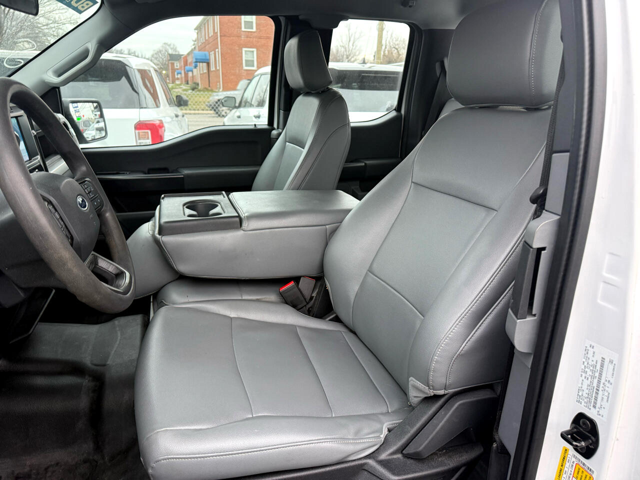 Ford F-150 XLT 2WD SuperCab 8' Box 2023