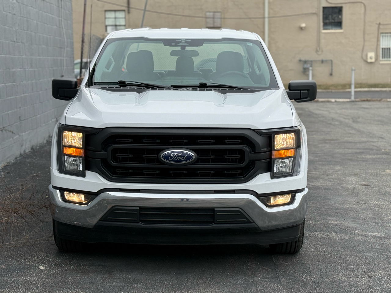 Ford F-150 XLT 2WD SuperCab 8' Box 2023