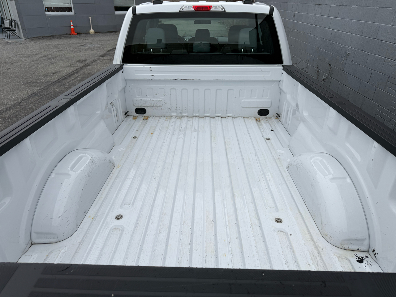 Ford F-150 XLT 2WD SuperCab 8' Box 2023