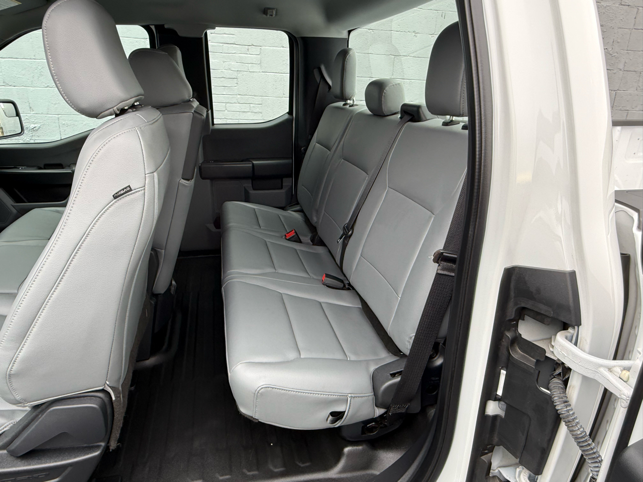 Ford F-150 XLT 2WD SuperCab 8' Box 2023