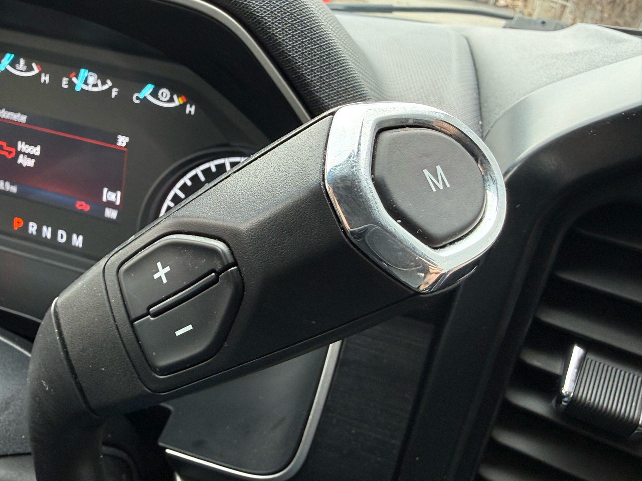 Ford F-150 XLT 2WD SuperCab 8' Box 2023