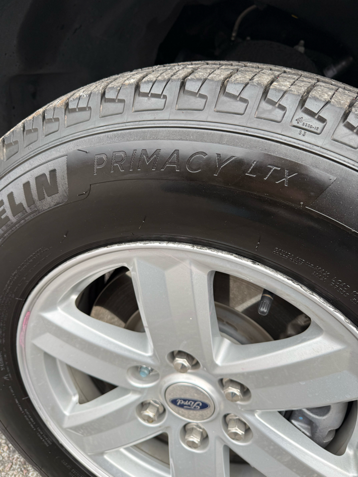 Ford F-150 XLT 2WD SuperCab 8' Box 2023