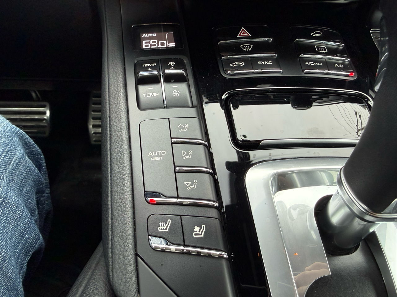 Porsche Cayenne AWD 4dr GTS 2014