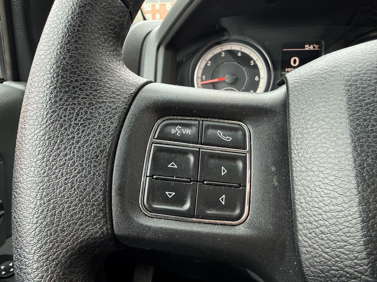 RAM 2500 Tradesman 4x4 Reg Cab 8' Box 2017