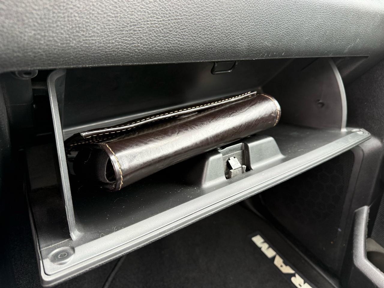 RAM 2500 Tradesman 4x4 Reg Cab 8' Box 2017