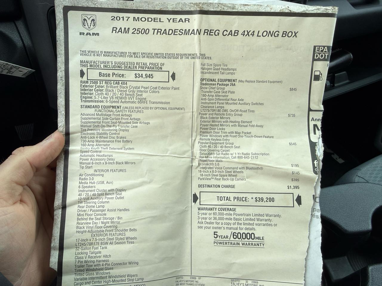 RAM 2500 Tradesman 4x4 Reg Cab 8' Box 2017