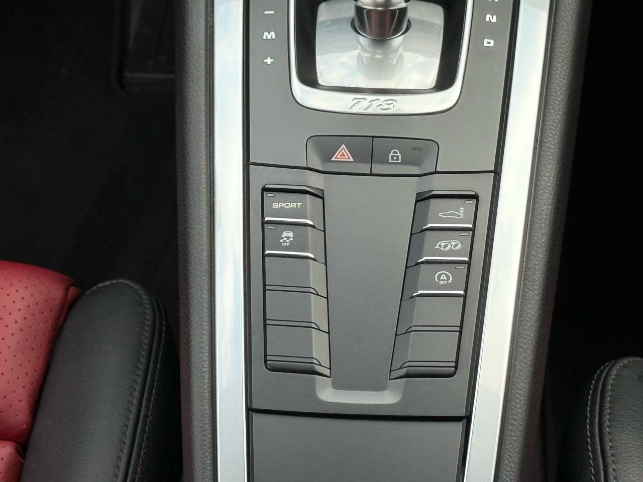 Porsche 718 Cayman Coupe 2019