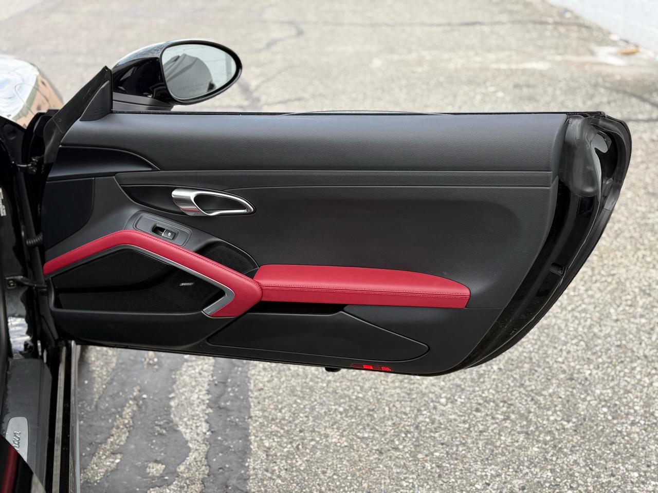 Porsche 718 Cayman Coupe 2019