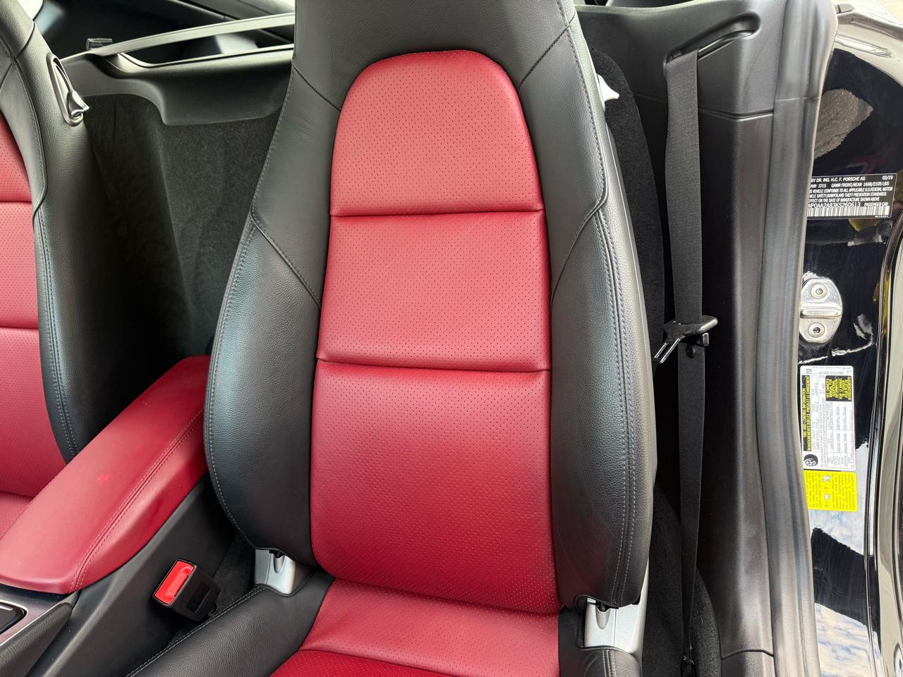 Porsche 718 Cayman Coupe 2019