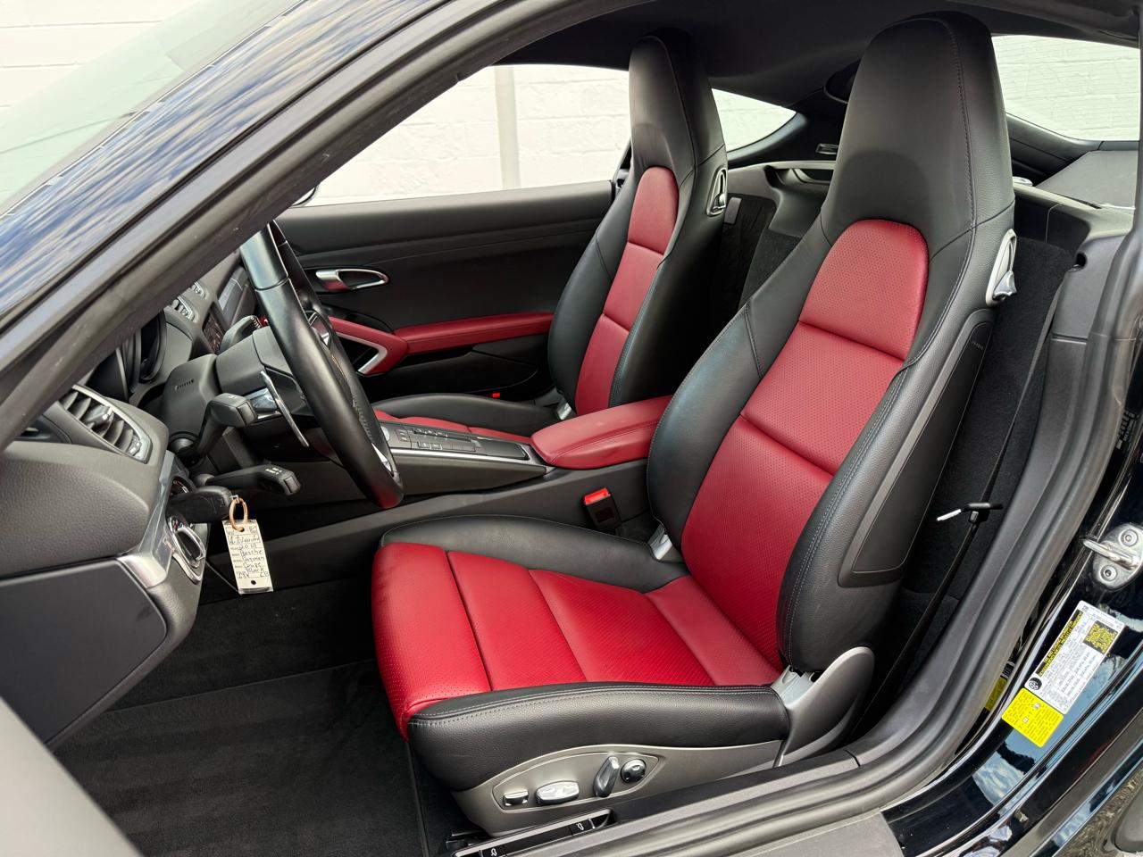 Porsche 718 Cayman Coupe 2019