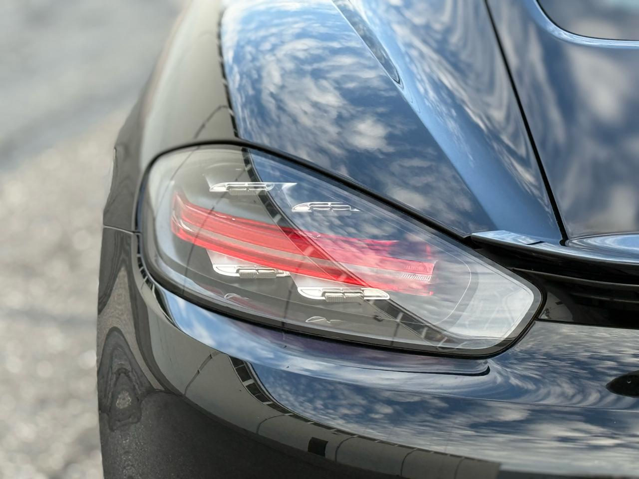 Porsche 718 Cayman Coupe 2019