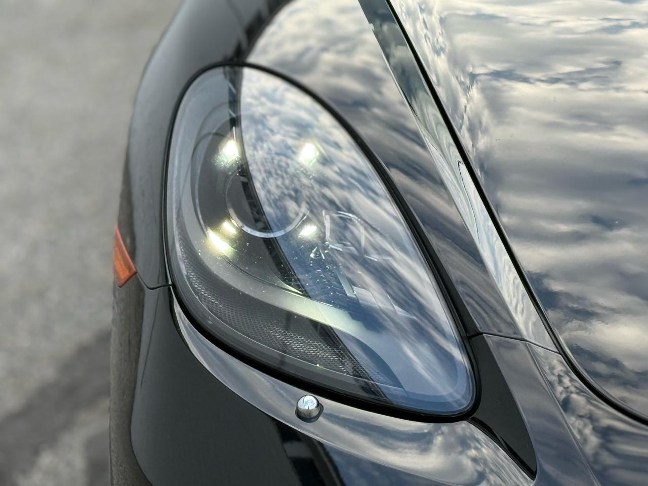 Porsche 718 Cayman Coupe 2019