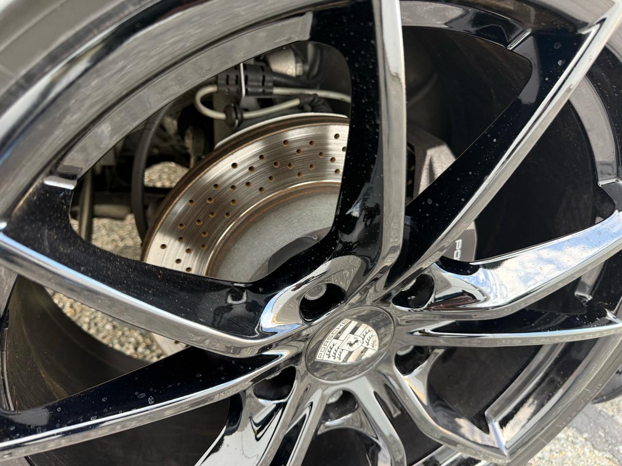 Porsche 718 Cayman Coupe 2019