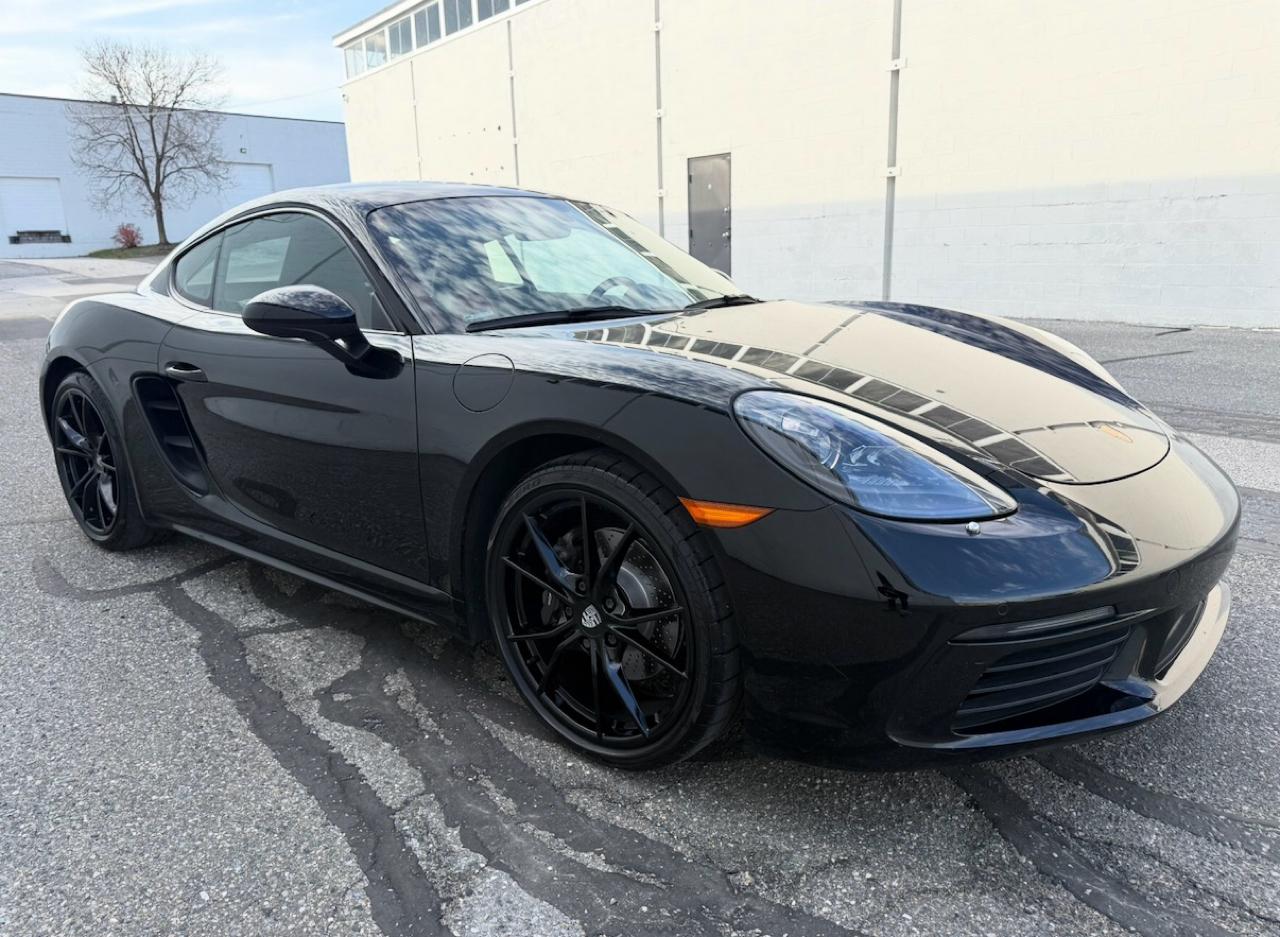 Porsche 718 Cayman Coupe 2019