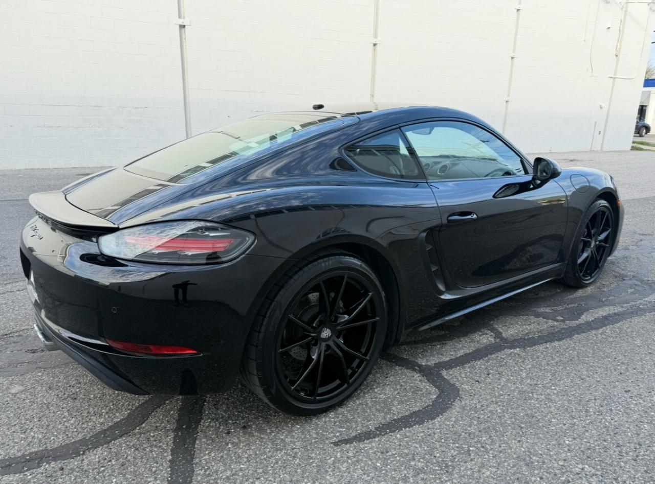Porsche 718 Cayman Coupe 2019
