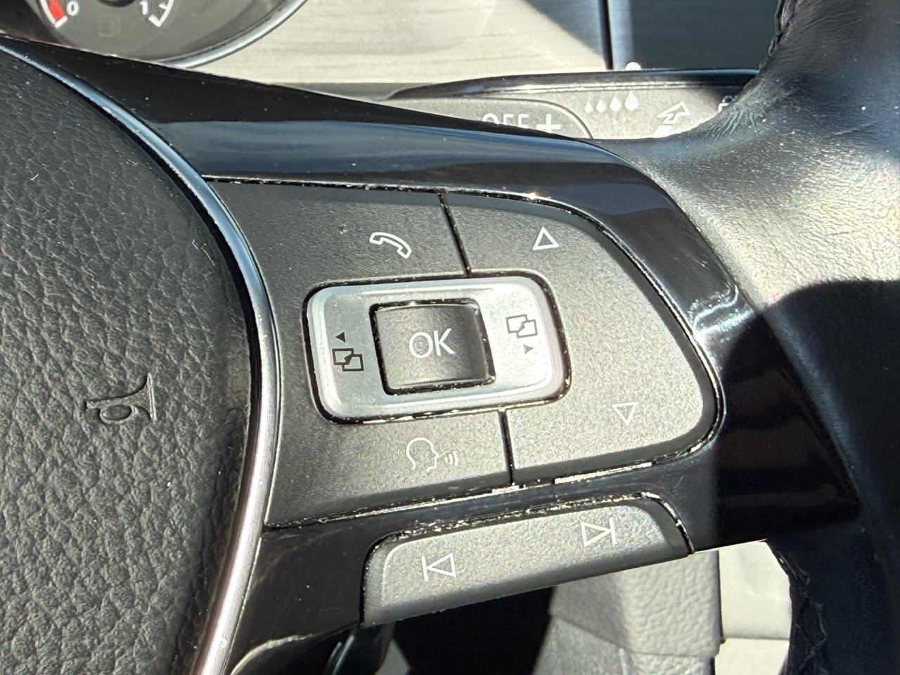 Volkswagen Golf SportWagen 1.8T S Auto 4MOTION 2017