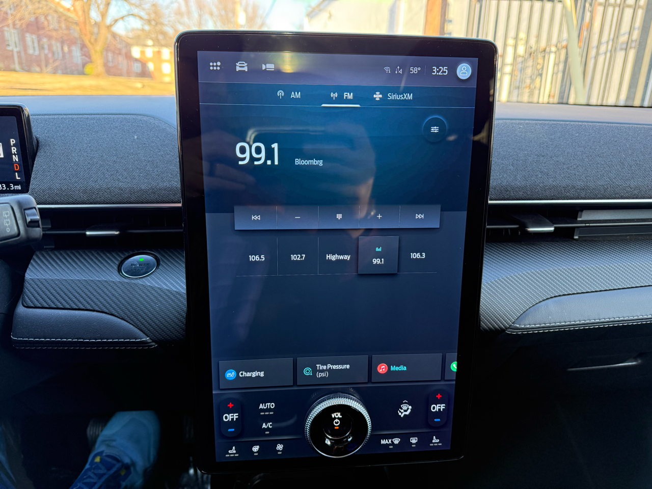 Ford Mustang Mach-E Premium AWD 2023