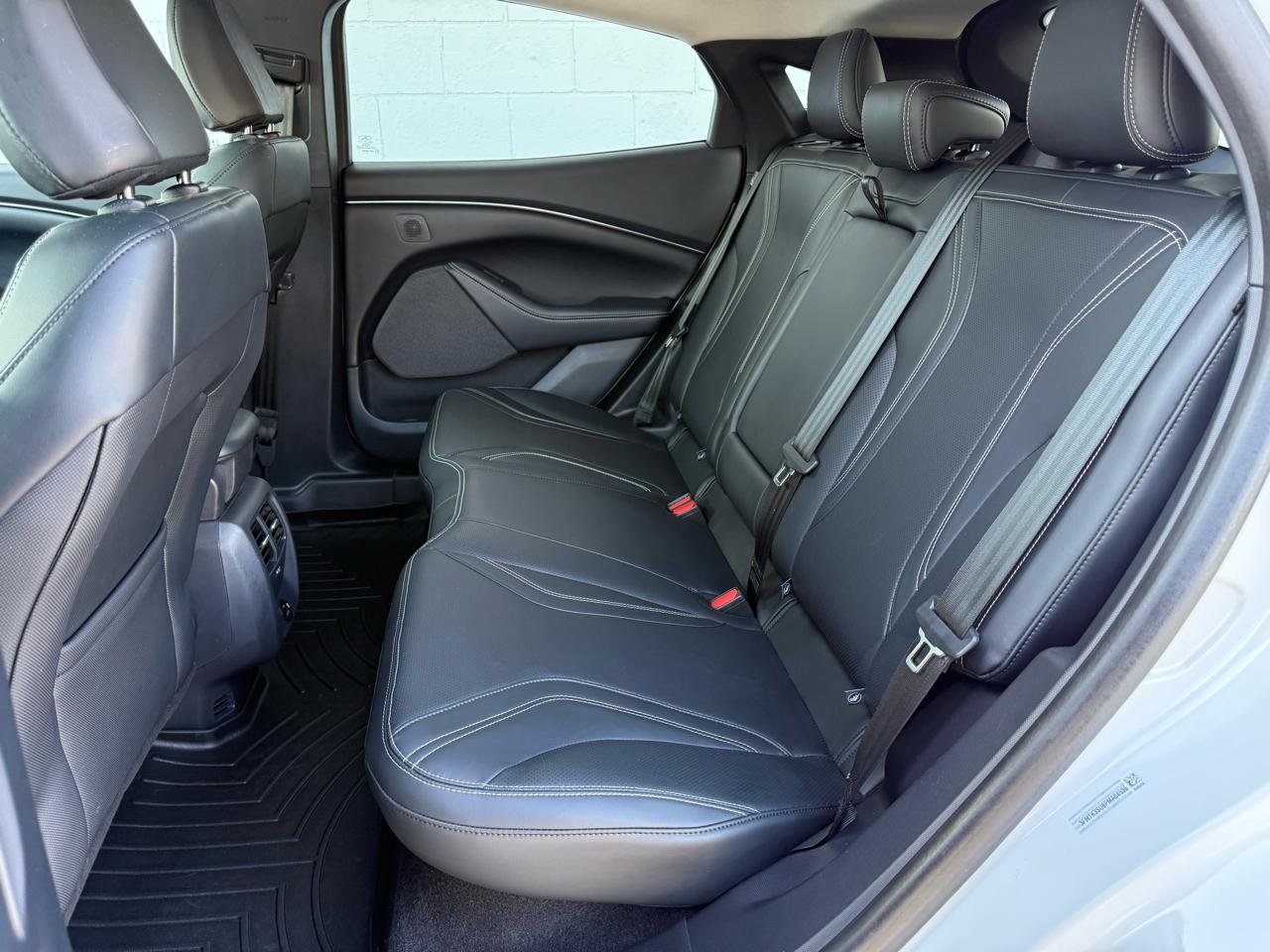 Ford Mustang Mach-E Premium AWD 2023