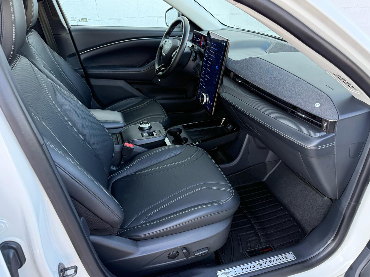 Ford Mustang Mach-E Premium AWD 2023