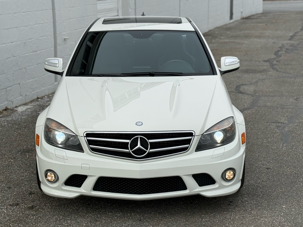Mercedes-Benz C-Class 4dr Sdn 6.3L AMG RWD 2009