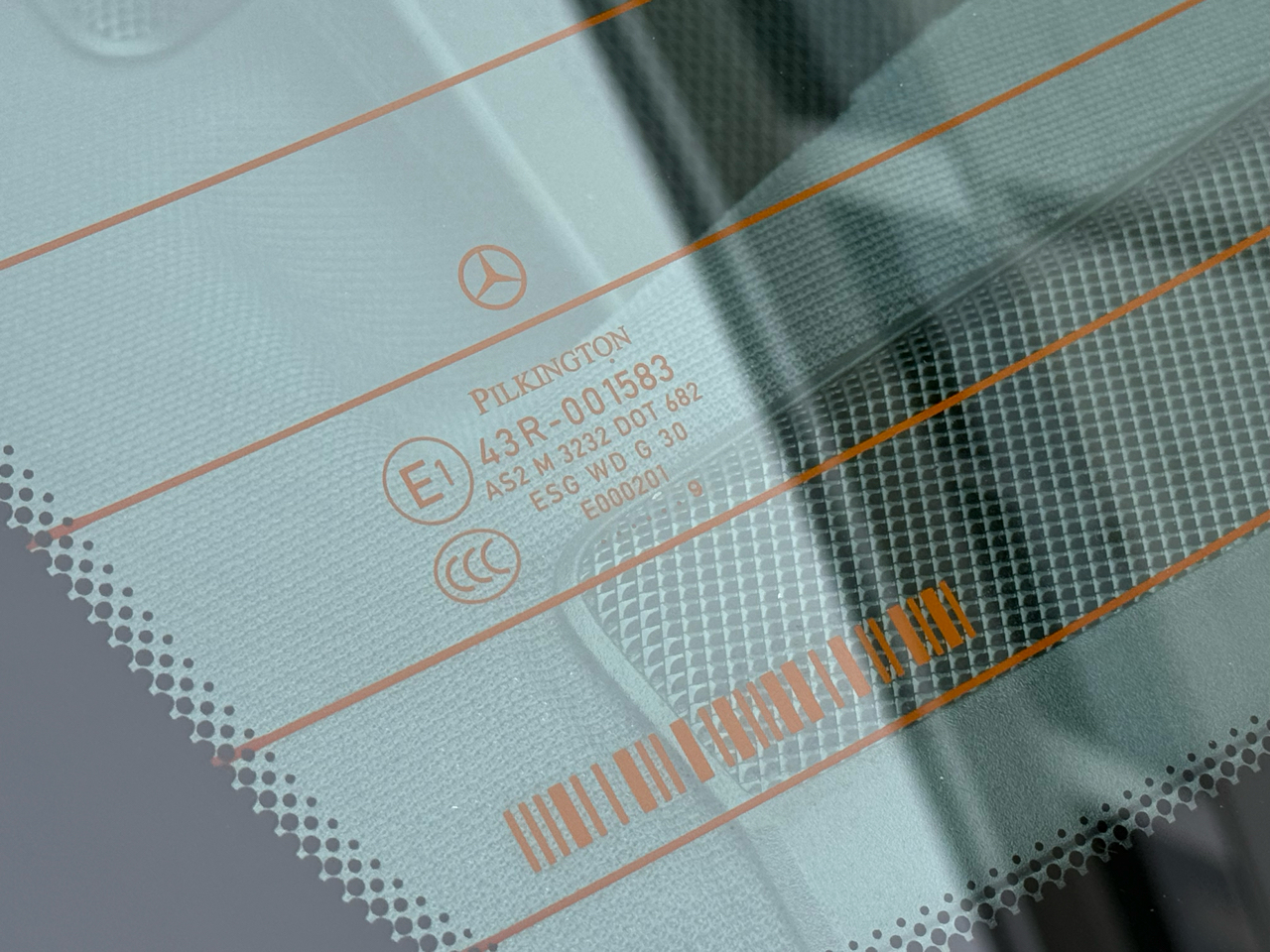 Mercedes-Benz C-Class 4dr Sdn 6.3L AMG RWD 2009