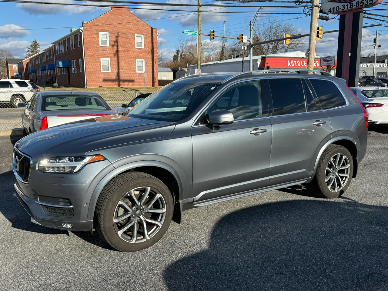 Volvo XC90 T6 AWD 7-Passenger Momentum 2017