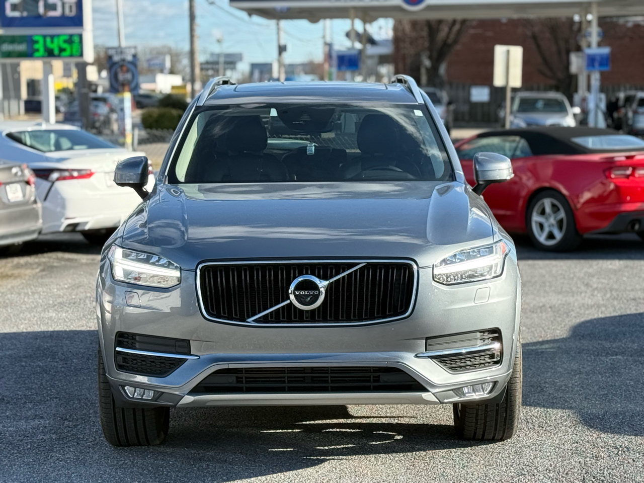 Volvo XC90 T6 AWD 7-Passenger Momentum 2017