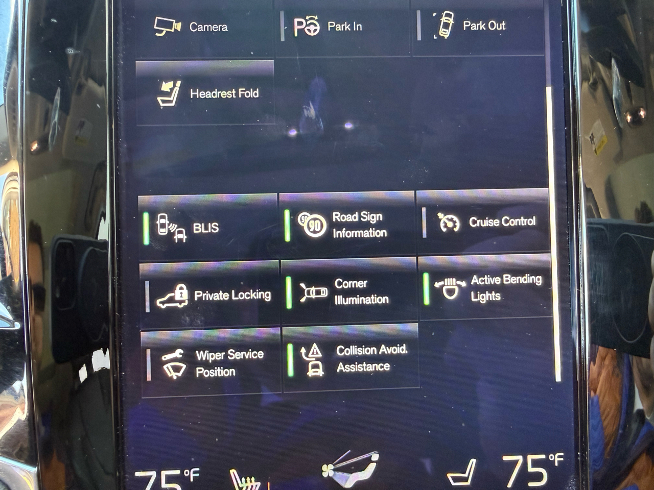 Volvo XC90 T6 AWD 7-Passenger Momentum 2017