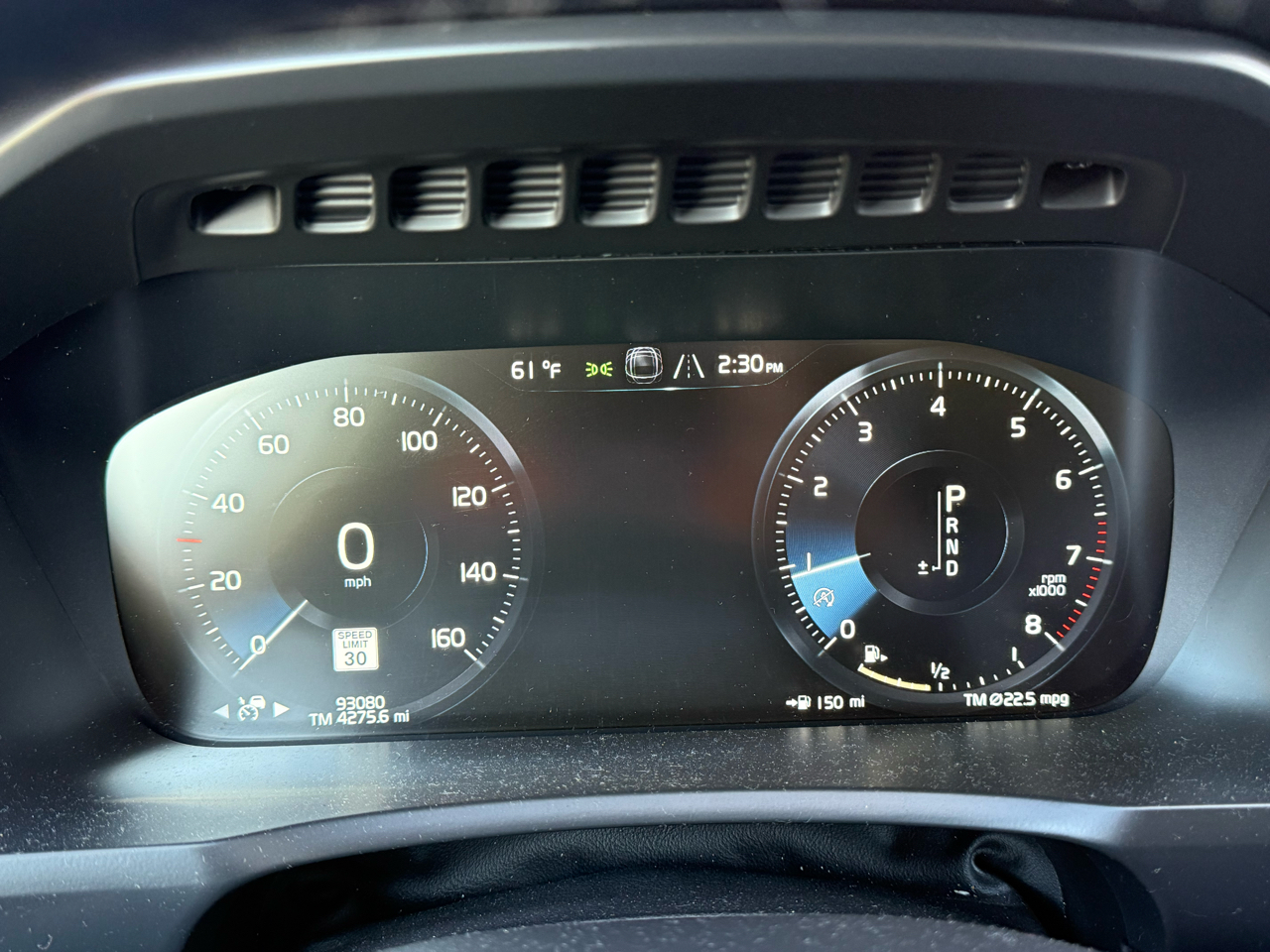 Volvo XC90 T6 AWD 7-Passenger Momentum 2017