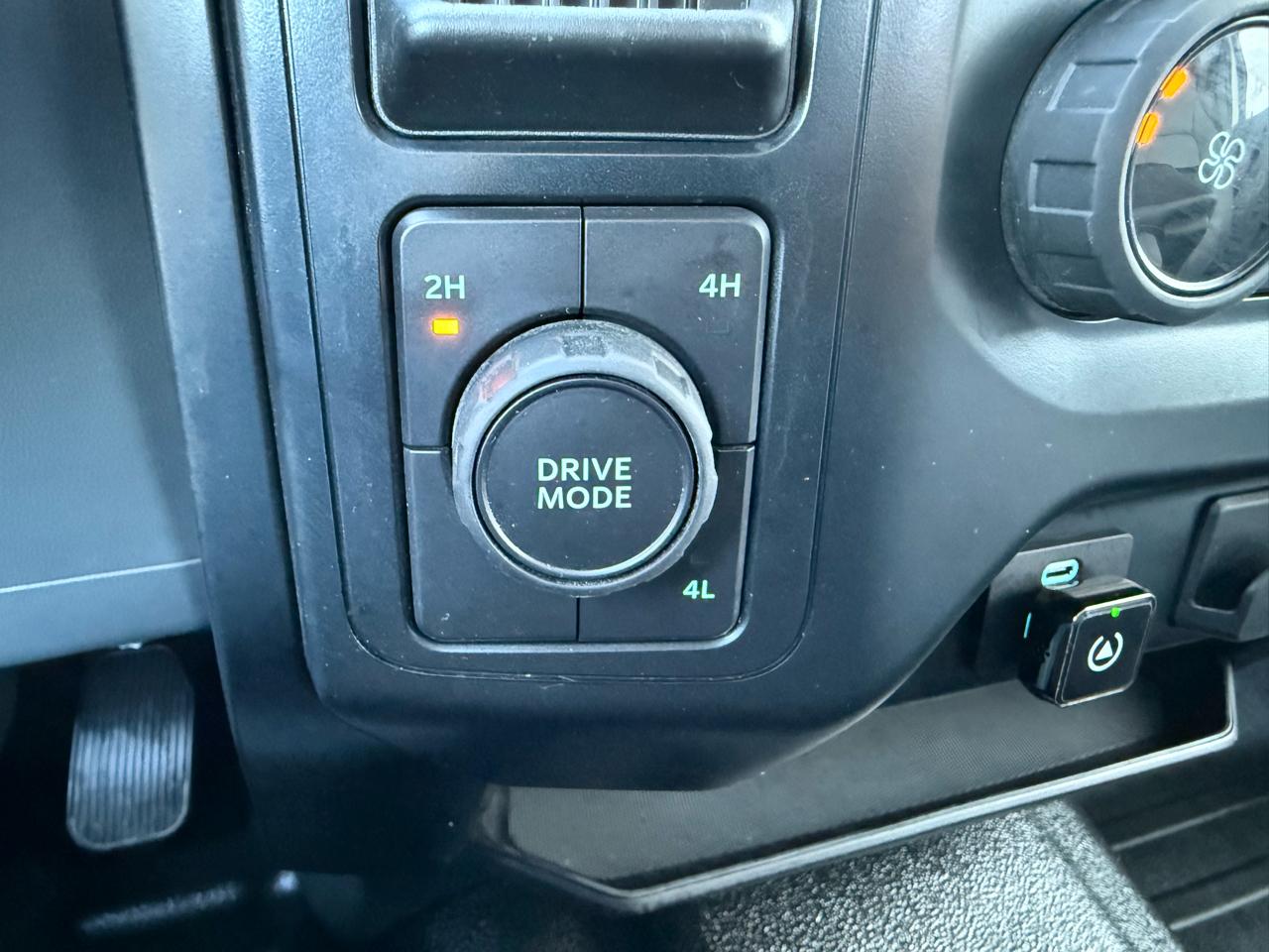 Ford F-150 XL 4WD SuperCab 8' Box 2023