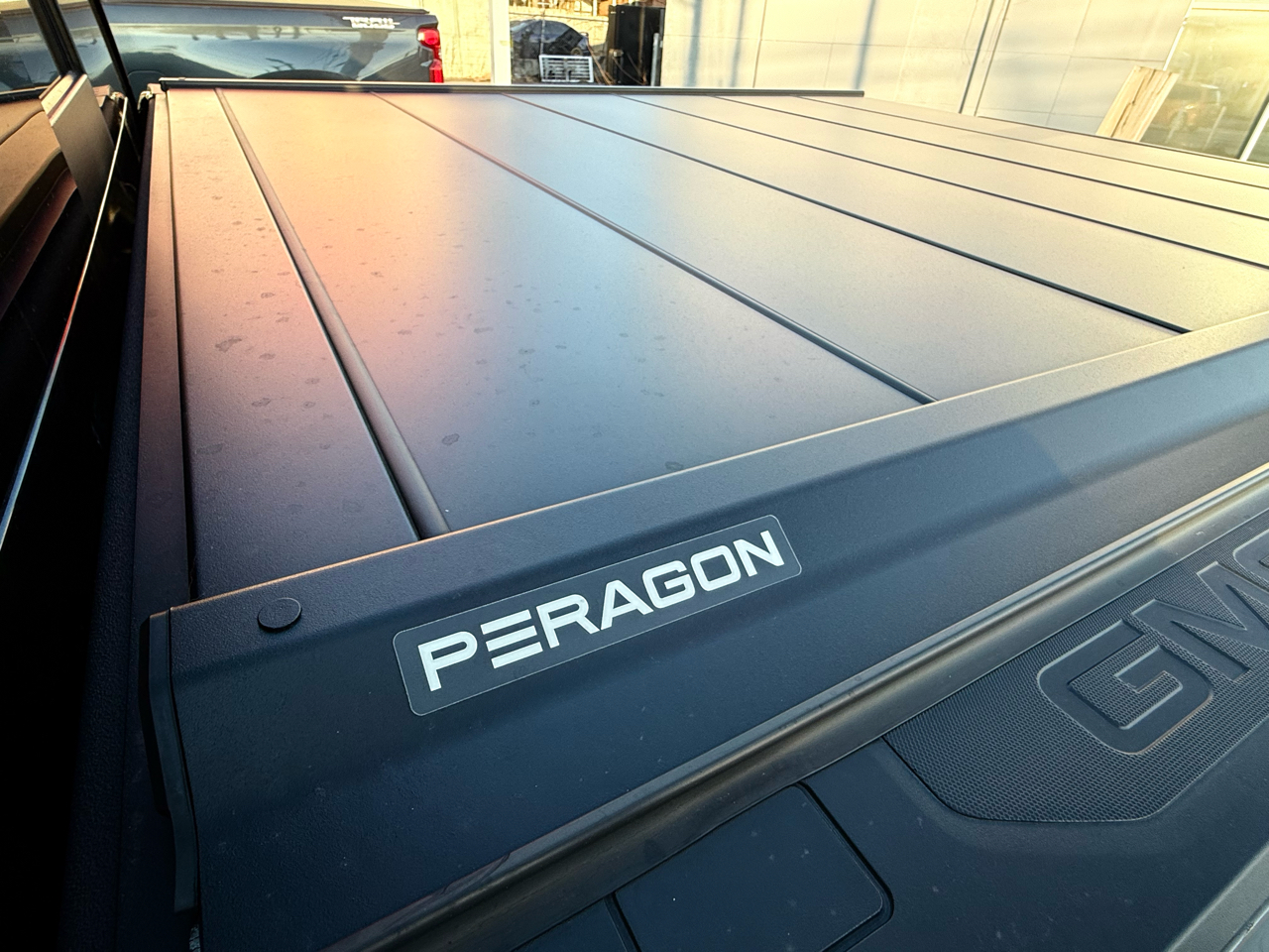 GMC Sierra 1500 4WD Crew Cab 147" AT4 2023