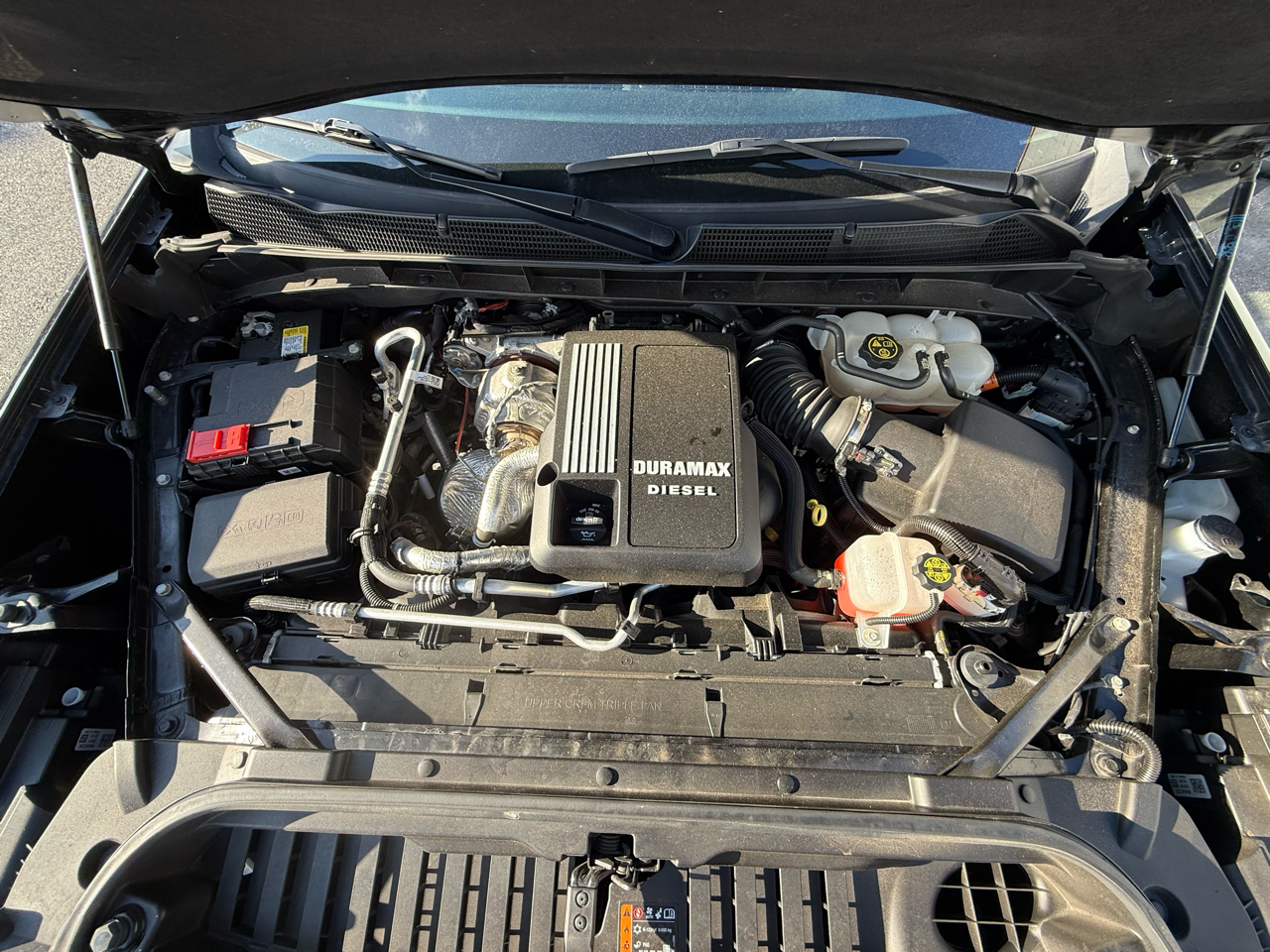 GMC Sierra 1500 4WD Crew Cab 147" AT4 2023