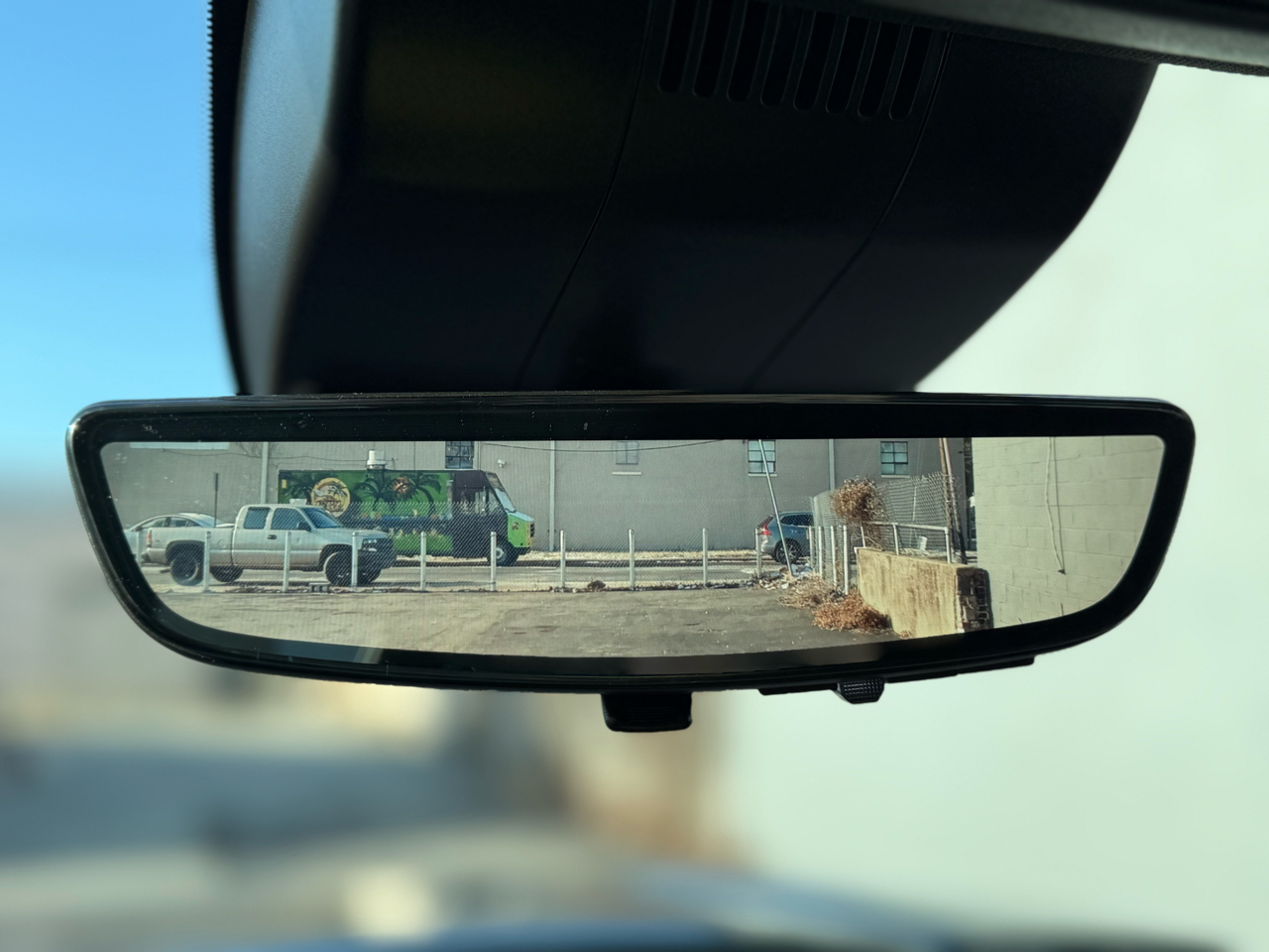 GMC Sierra 1500 4WD Crew Cab 147" AT4 2023