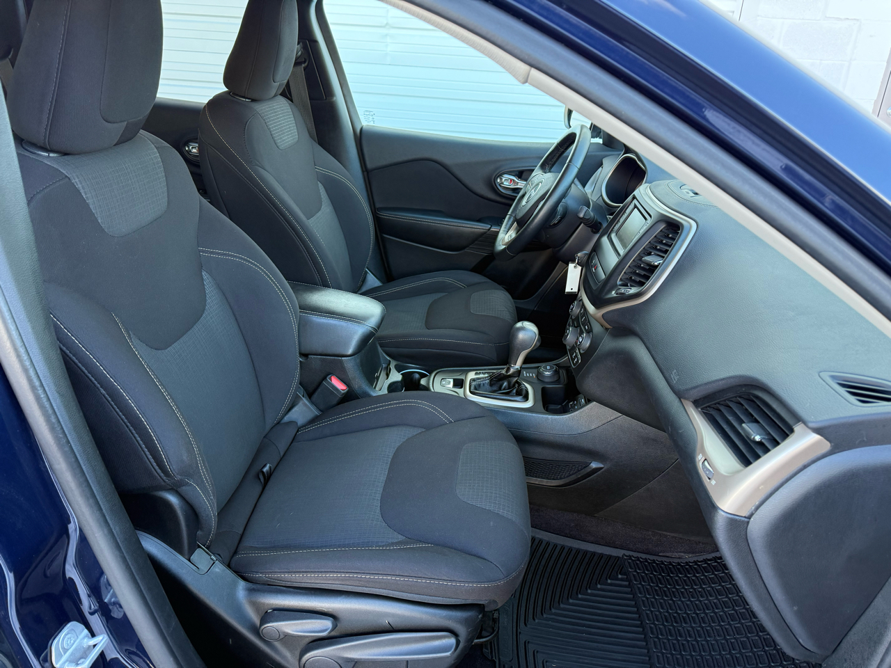 Jeep Cherokee 4WD 4dr Latitude 2016