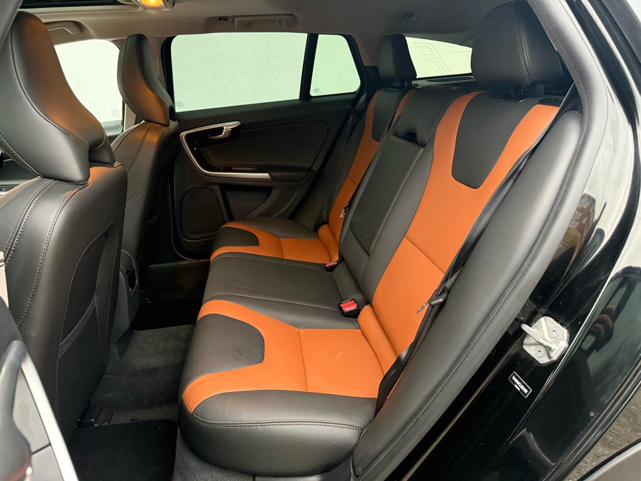 Volvo V60 Cross Country T5 AWD 2018