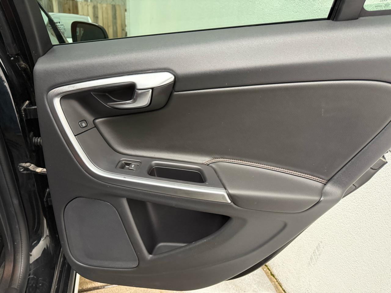 Volvo V60 Cross Country T5 AWD 2018