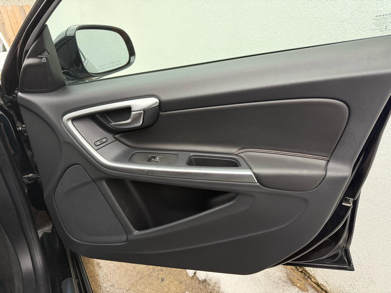 Volvo V60 Cross Country T5 AWD 2018