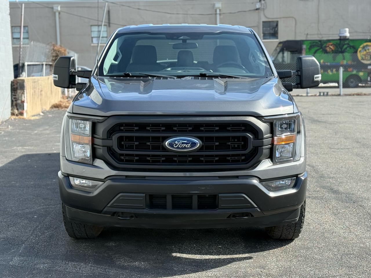 Ford F-150 XLT 4WD SuperCab 8' Box 2023