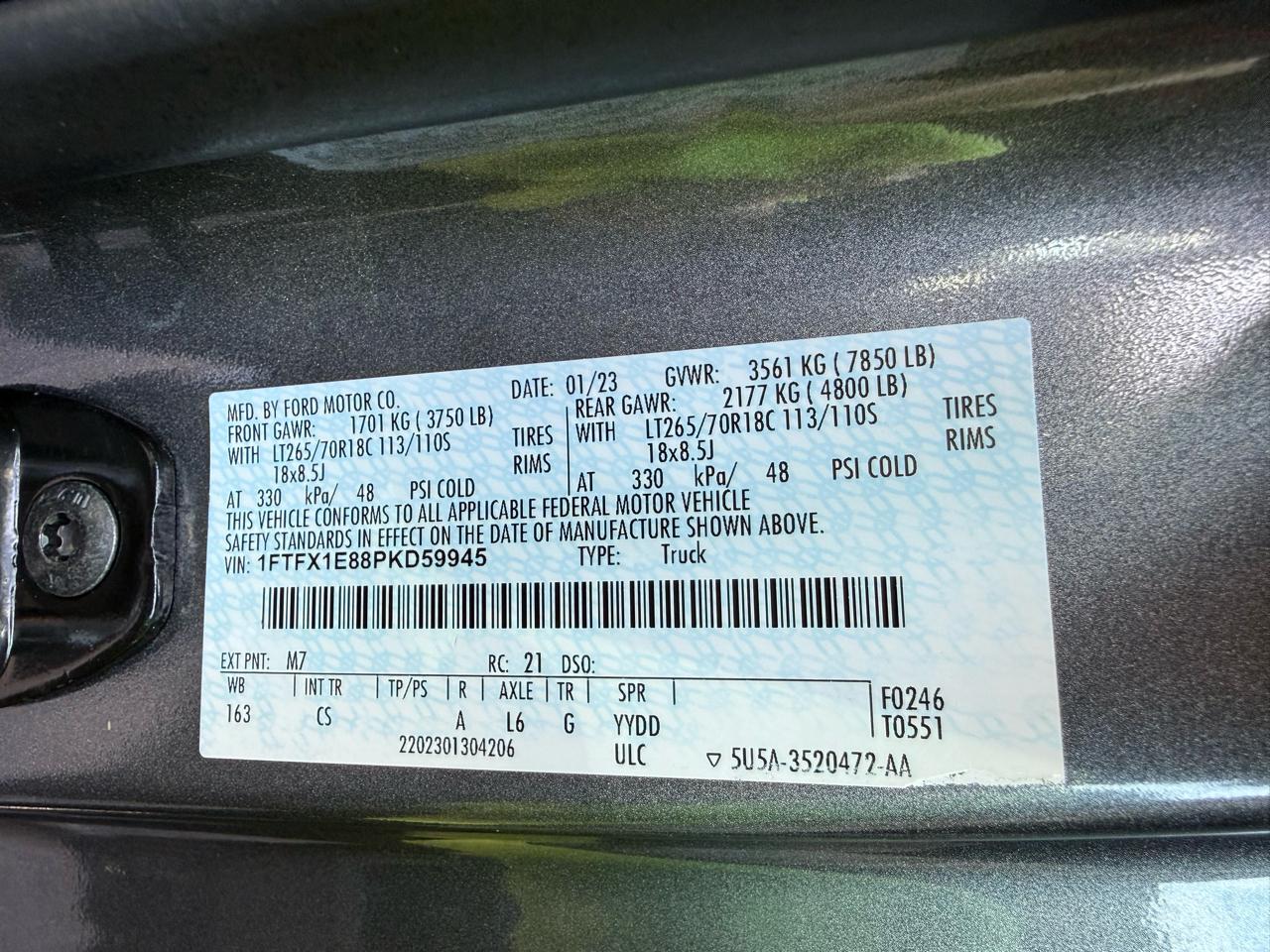 Ford F-150 XLT 4WD SuperCab 8' Box 2023