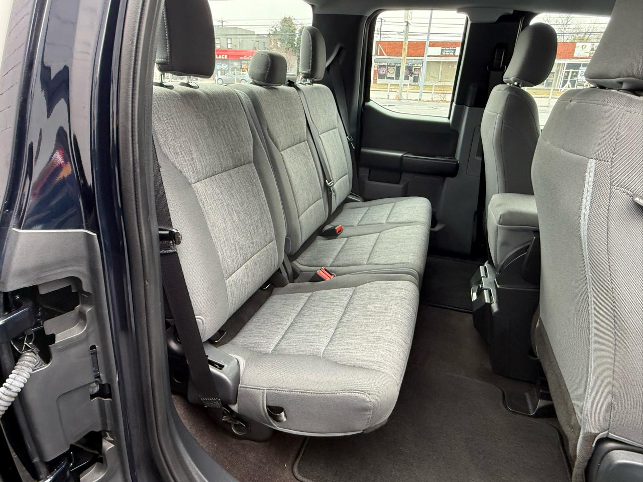 Ford F-150 XL 4WD SuperCab 8' Box 2021