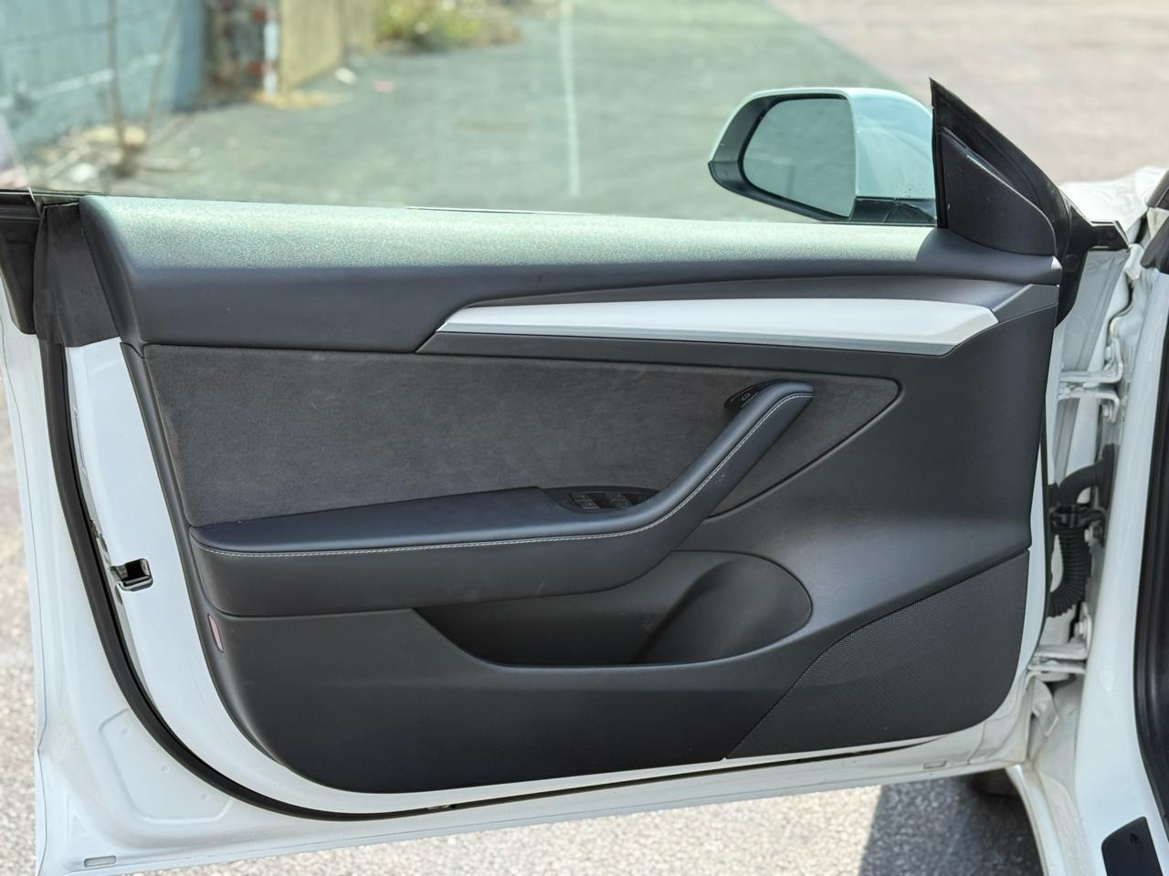 Tesla Model 3 Long Range AWD 2021